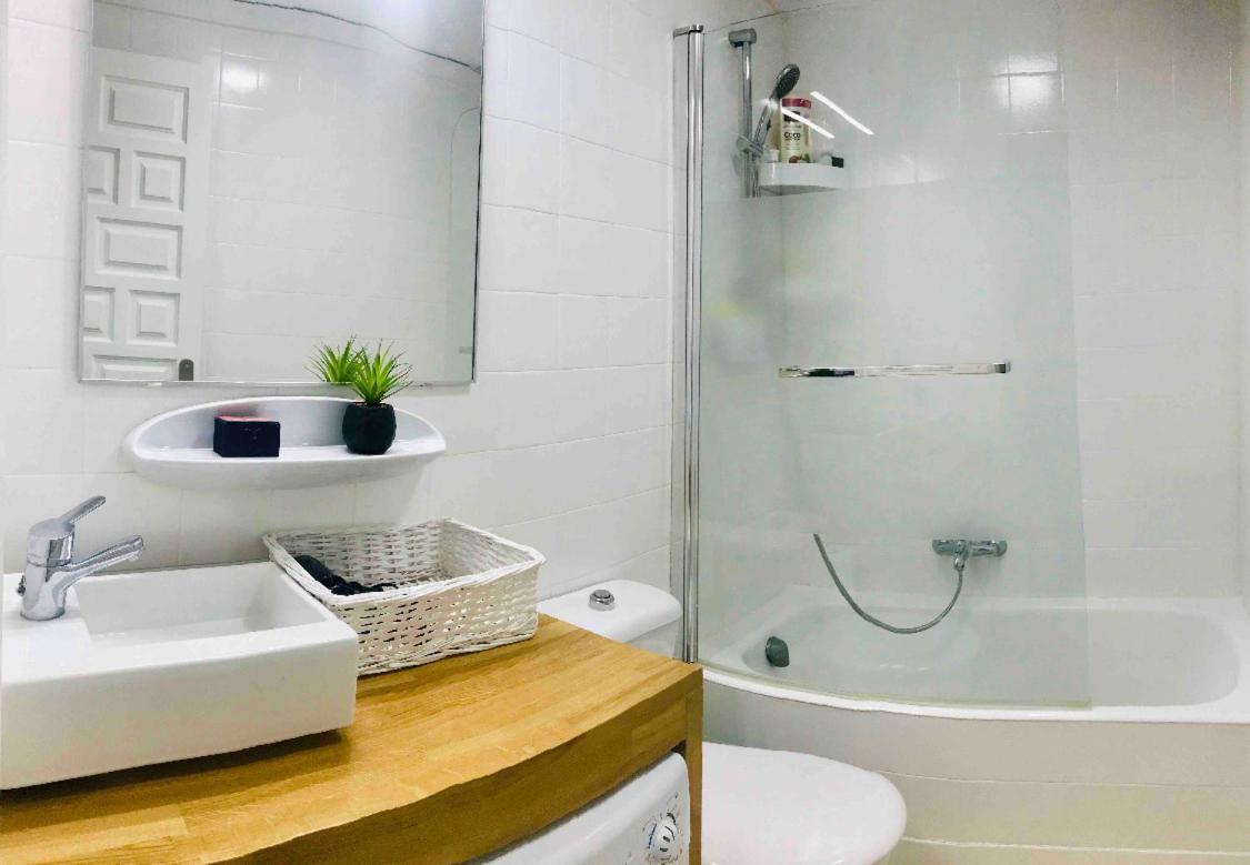 Precioso Apartamento Para 2/4 Personas,Les Marines Leilighet Denia Eksteriør bilde